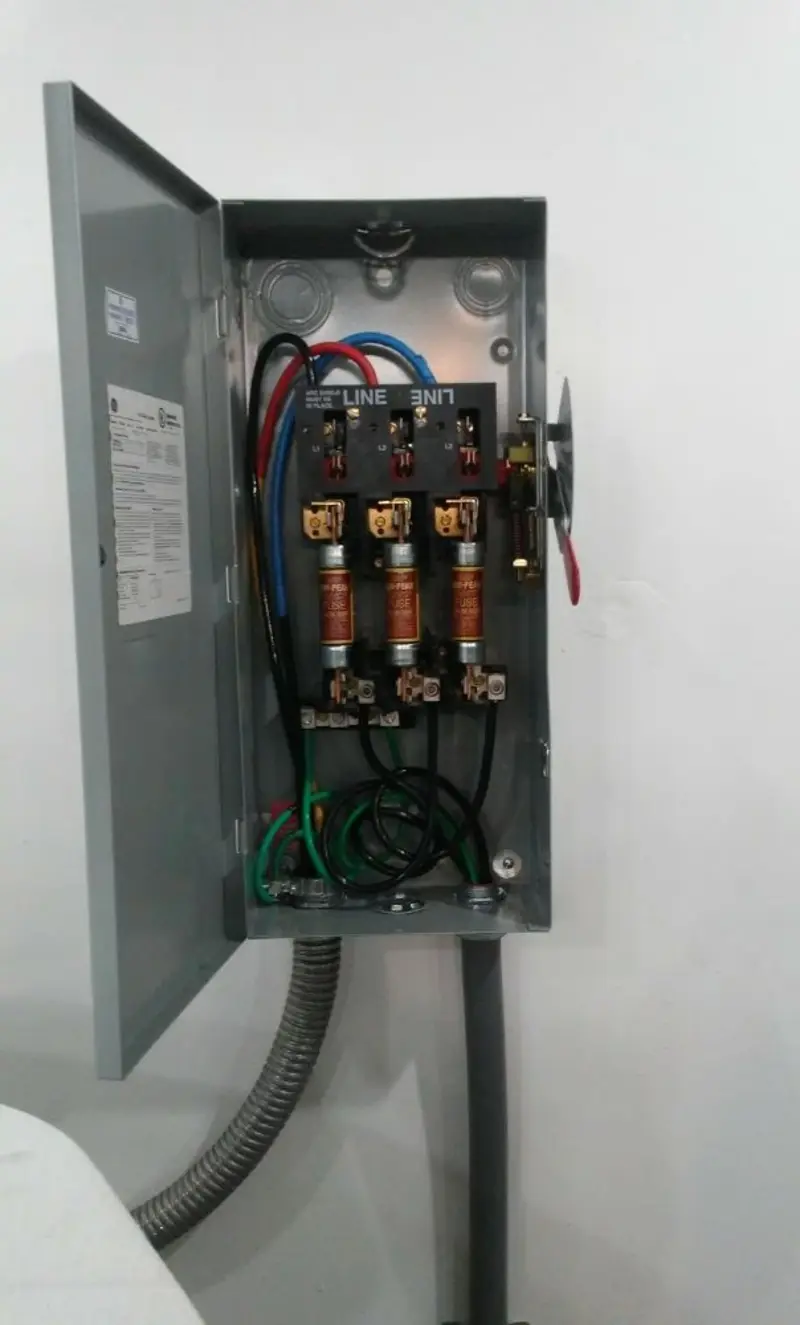 Three-phase disconnect switch installed for Smoke Detector Installation in Channahon